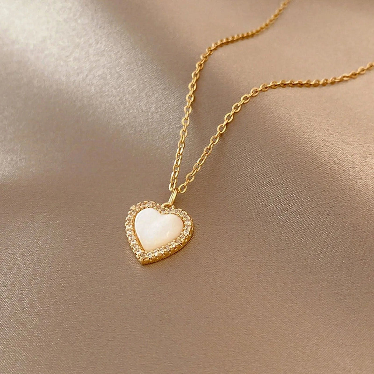 Collier Cœur Blanc Bohème - Boutique Bohème